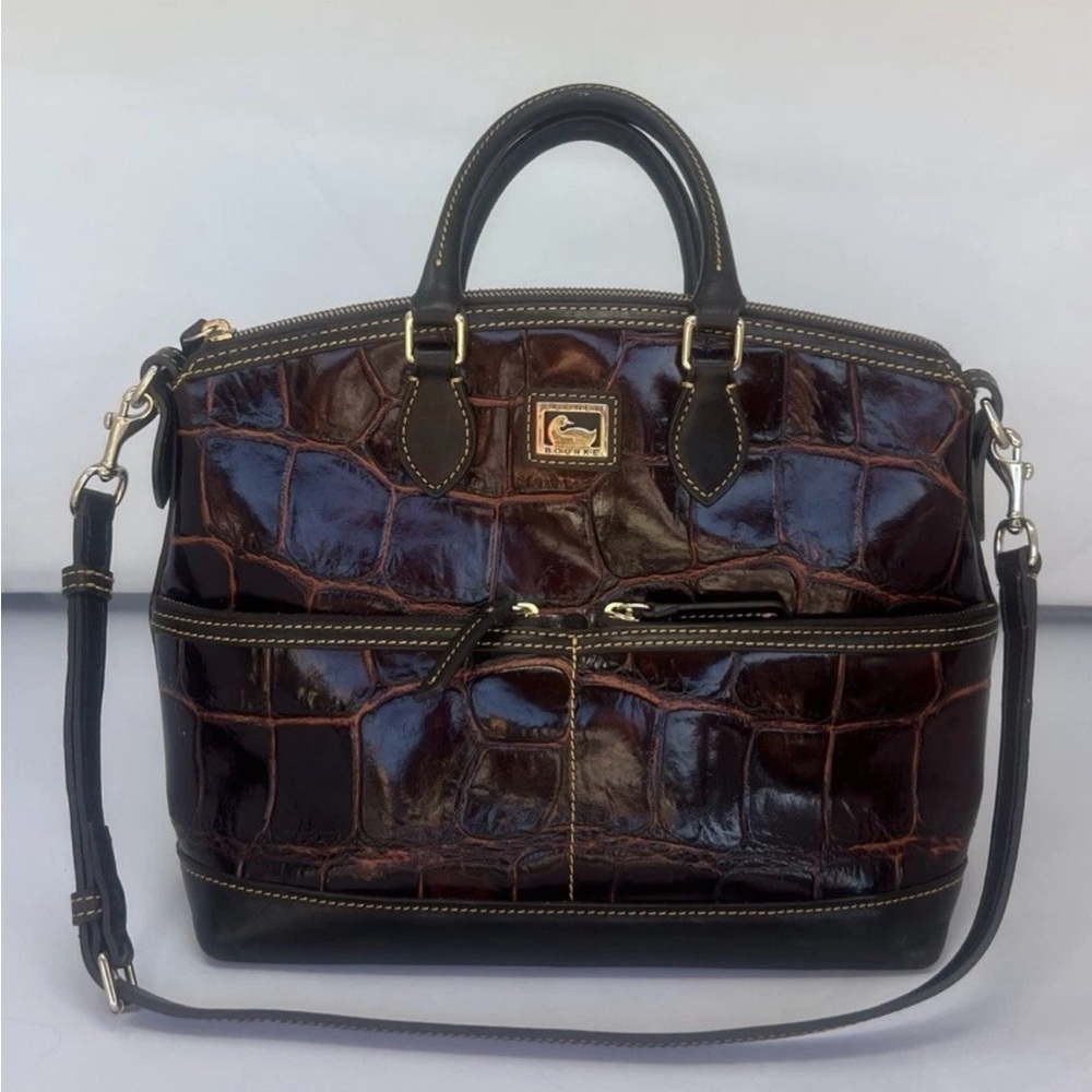 Dooney & Bourke Brown Leather  Bag